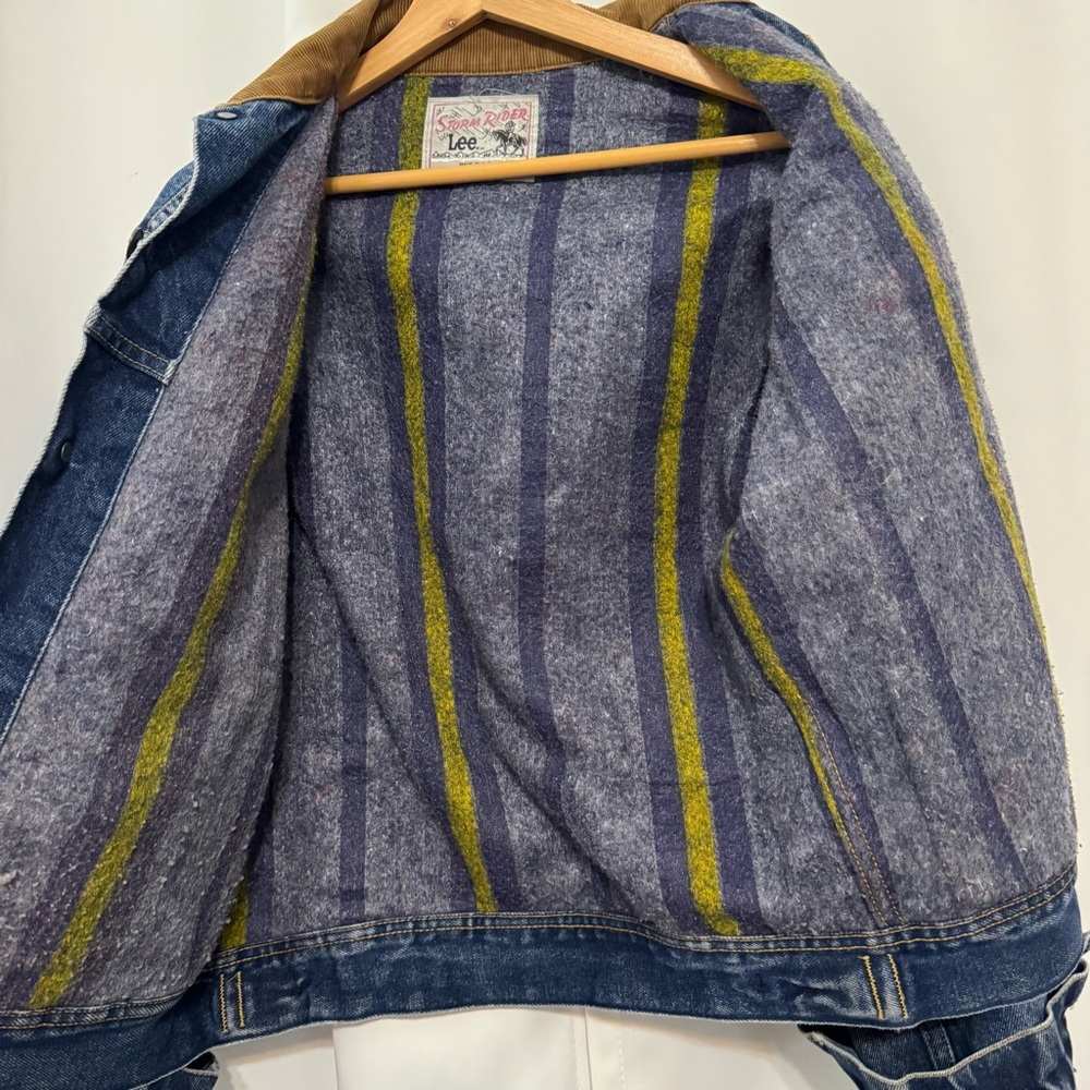 Vintage Lee Storm Rider Denim Jacket with Tan Corduroy Collar and Blanket Lined - Picture 11 of 16